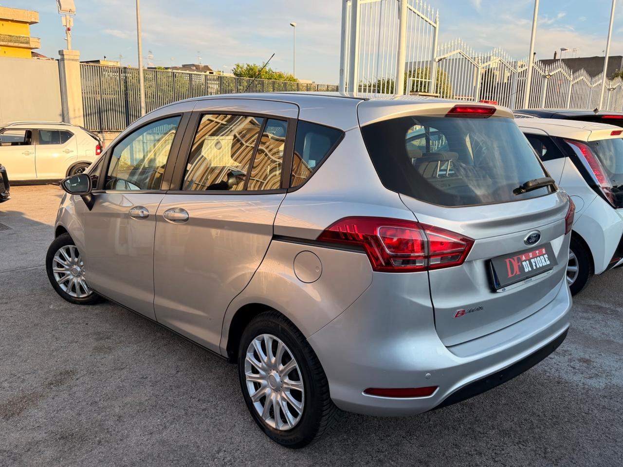Ford B-Max 1.5 TDCi 75 CV Titanium
