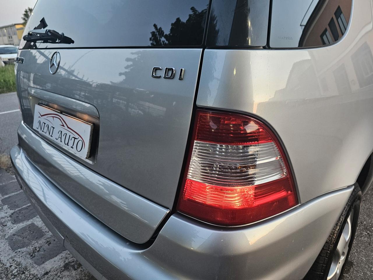 Mercedes-benz ML 270 CDI 163cv Aut*Pelle*Navi*Tetto*Xeno*Pdc*