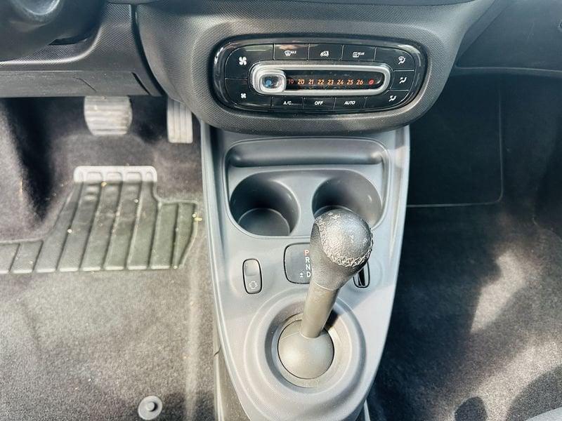 smart fortwo 70 1.0 52kW youngster twinamic