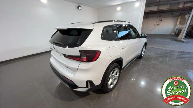BMW X1 sDrive 18d xLine + Tetto