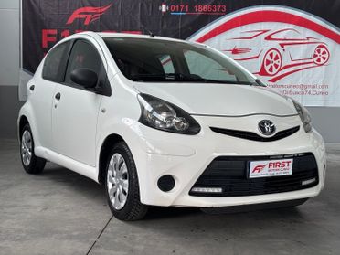 Toyota Aygo 1.0 12V VVT-i 5P Cool Soda Connect