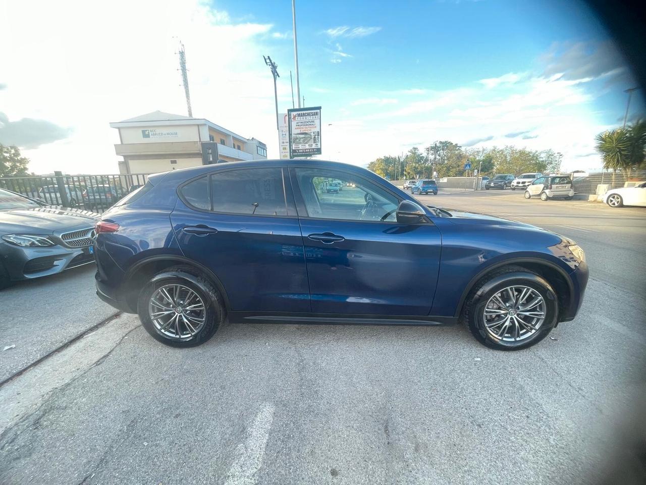 Alfa Romeo Stelvio 2.2 Turbodiesel 210 CV AT8 Q4 Business