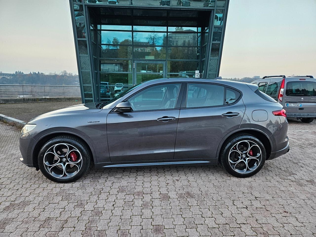 Alfa Romeo Stelvio 2.2 Turbodiesel 210 CV AT8 Q4 Veloce