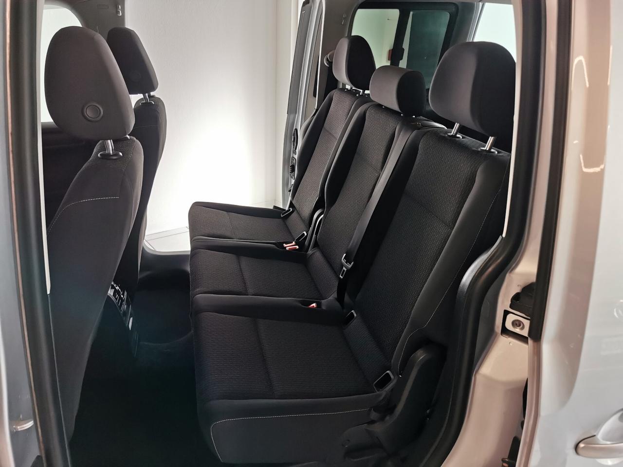 Volkswagen Caddy Pianale Ribassato 2.0 TDI 102 CV Highline Maxi 7 posti