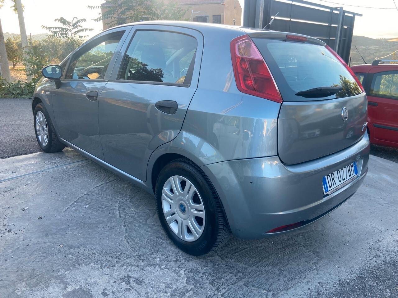 Fiat Grande Punto 1.3 MJT 75 CV 5 porte Dynamic