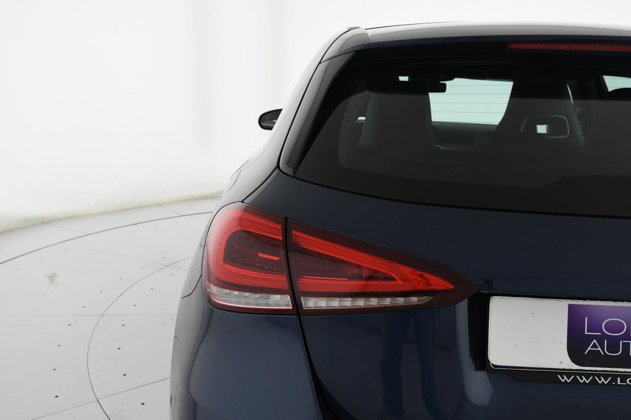 Mercedes-Benz A 200 d Premium auto CAMERA+TETTO PANO+LED