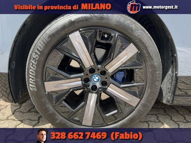 BMW iX xDrive50 Pacchetto Sportivo