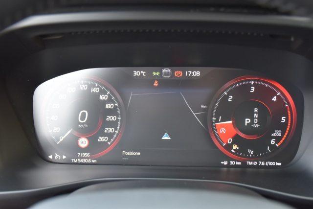 VOLVO XC40 D3 Geartronic Business Plus