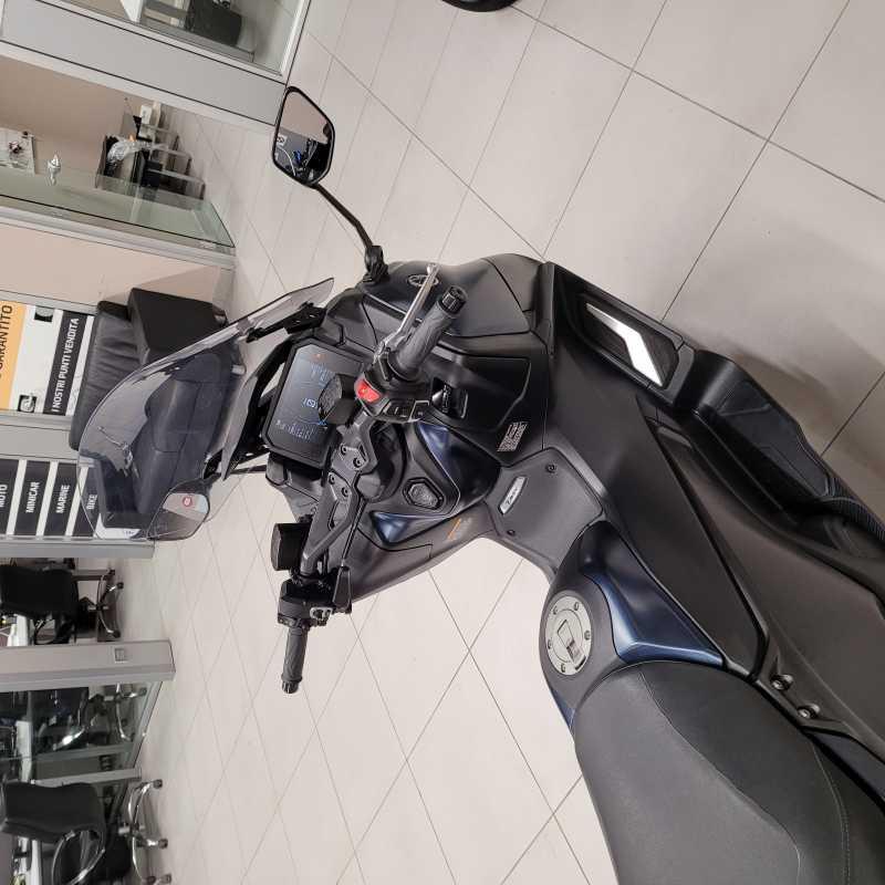 Yamaha T-Max 560 - 2022