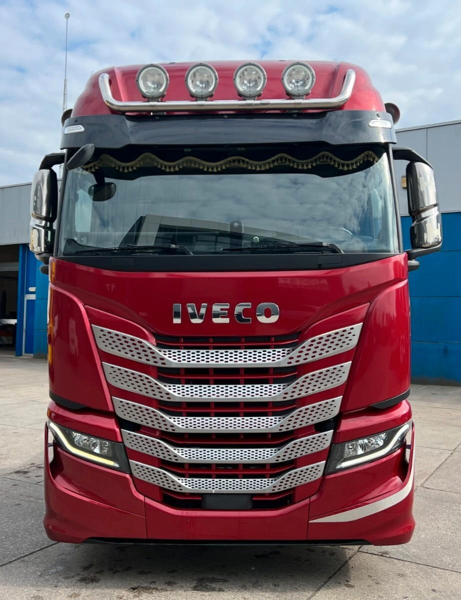 IVECO AS440 S-WAY 570 (C10)