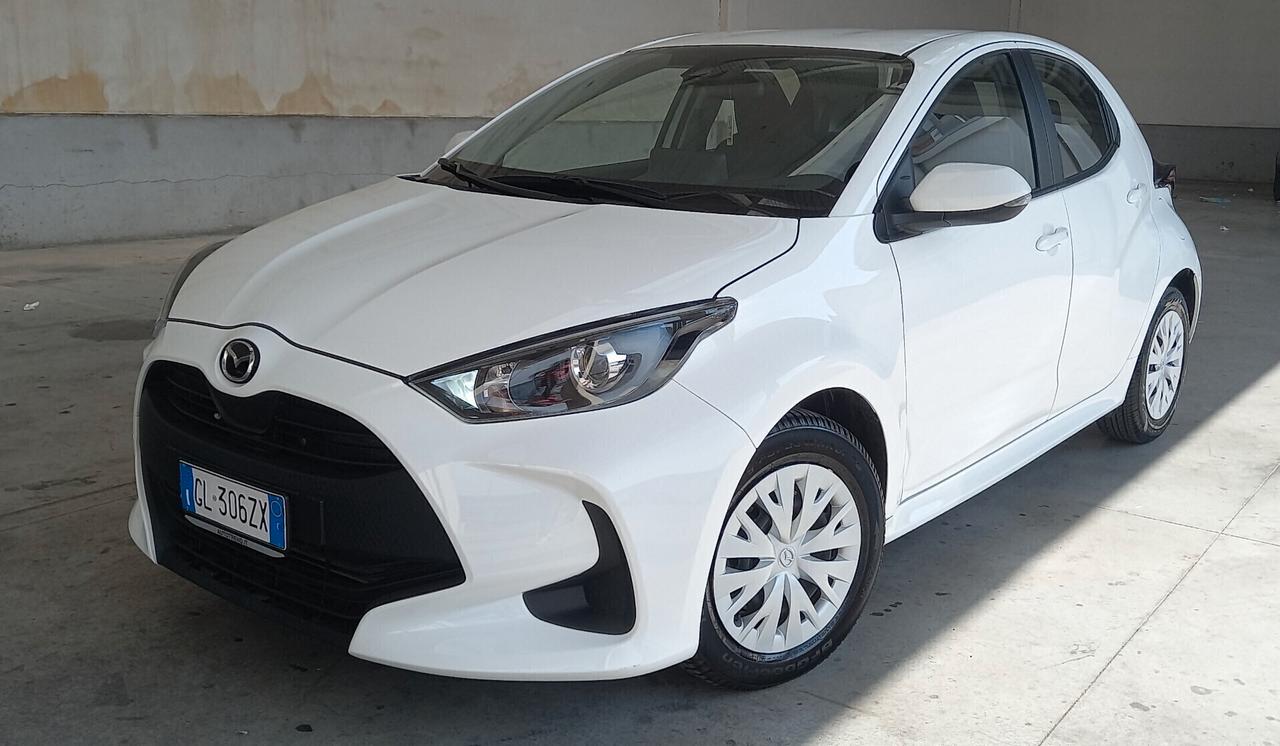 Mazda2 Hybrid 1.5 VVT e-CVT km 17 mila entra