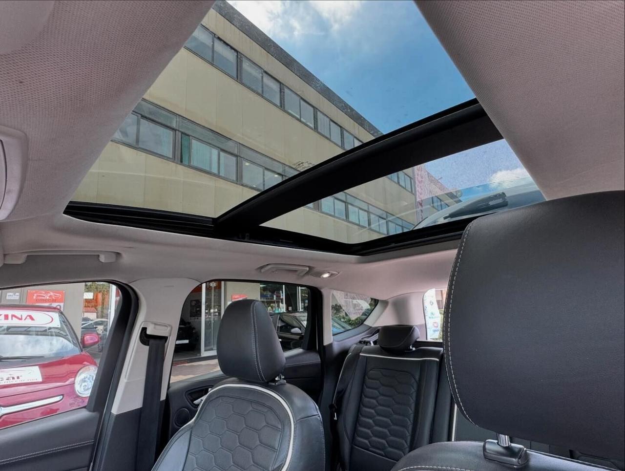 Ford Kuga 2.0 TDCI 180 CV S&S 4WD Vignale