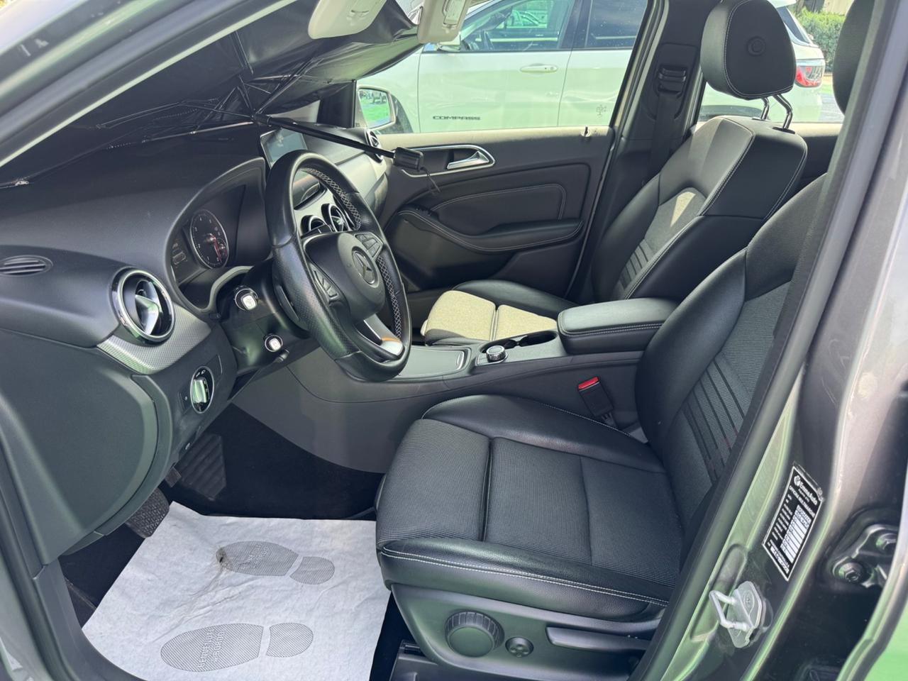 Mercedes-benz B 200 d Automatic Premium
