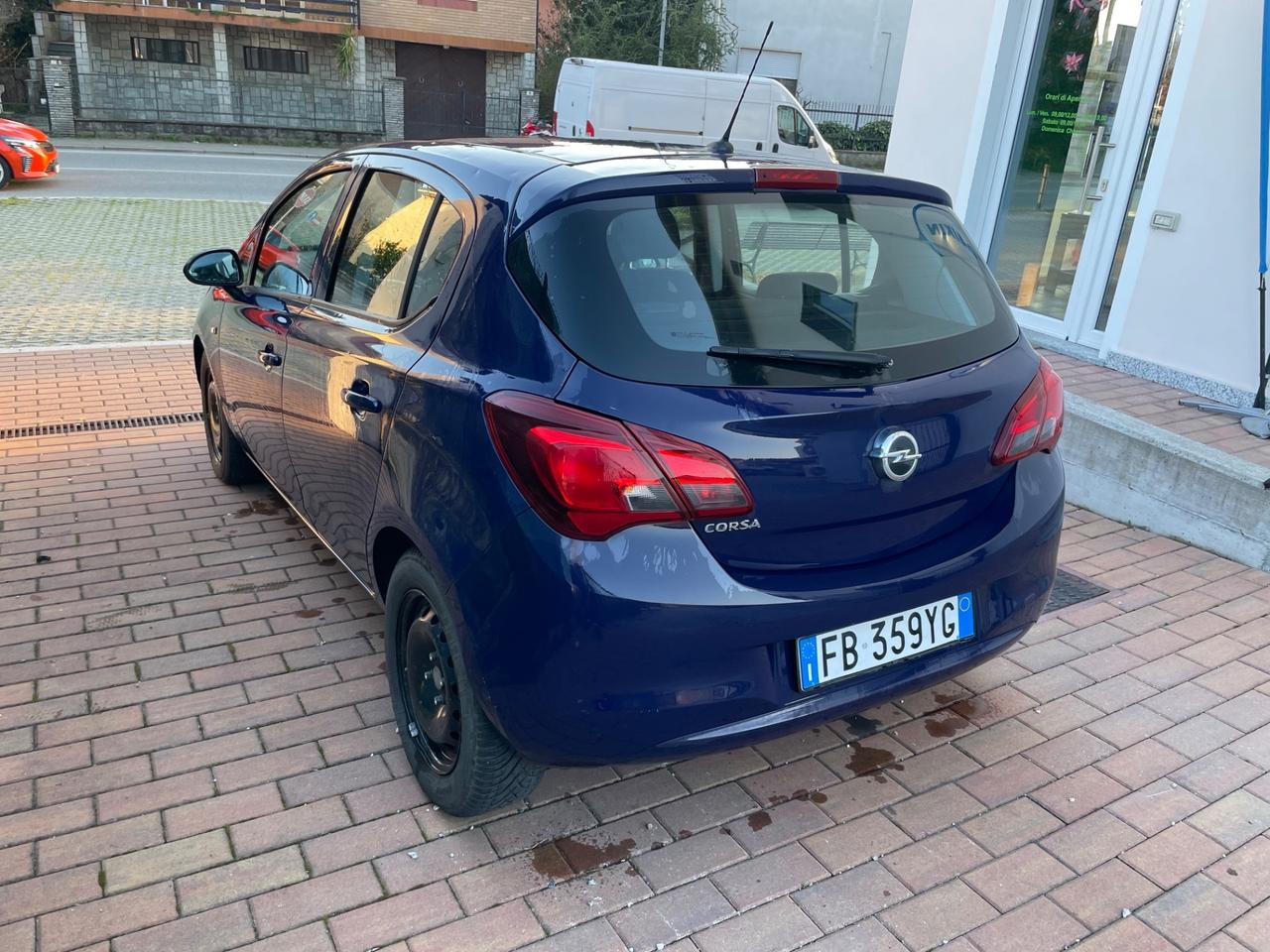 Opel Corsa 1.2 5 porte