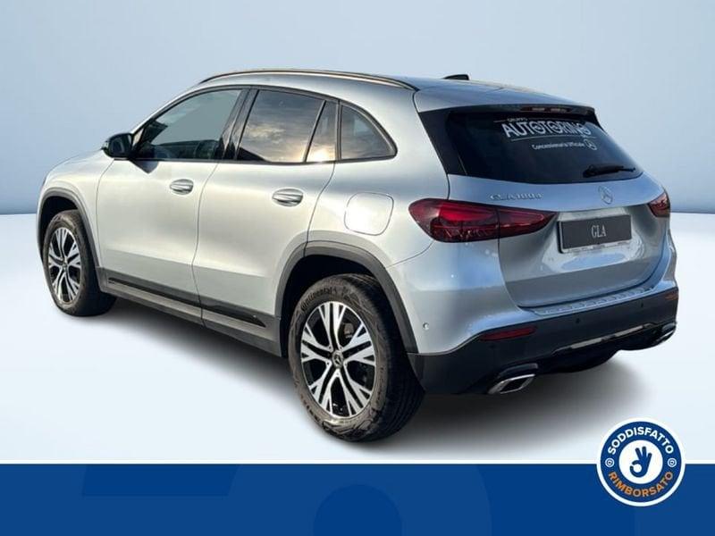 Mercedes-Benz GLA 180 d Automatic Advanced Progressive