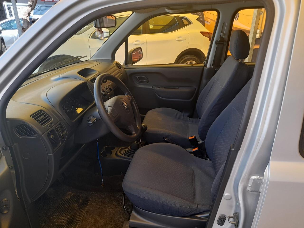 Suzuki Wagon R 1.3cc benzina 12 mesi garanzia-2005