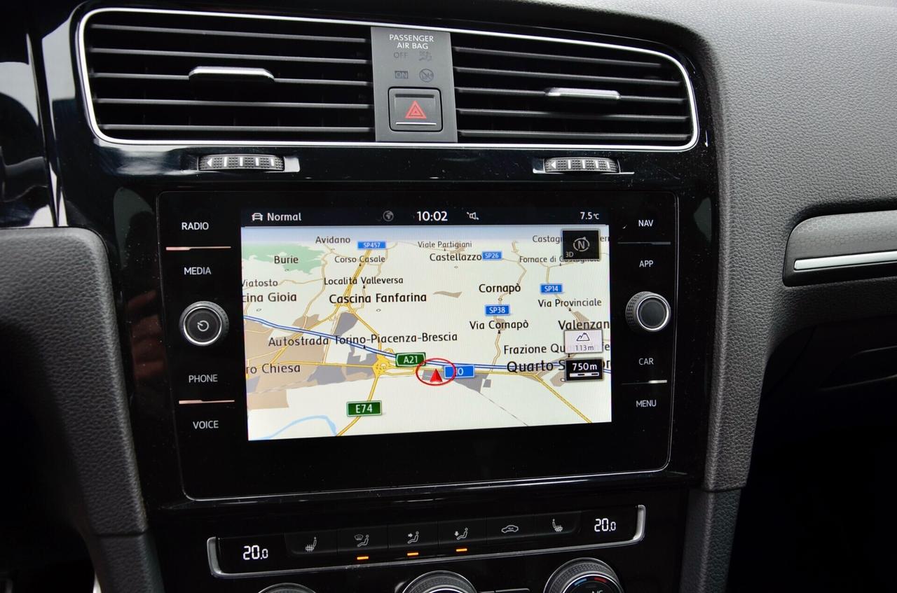 VOLKSWAGEN GOLF 7.5 GTI PERFORMANCE 2.0 TSI 245cv DSG, SERVICE CON FATTURE, TETTO, DCC, FULL PELLE, FARI FULL LED, 19", PERMUTE