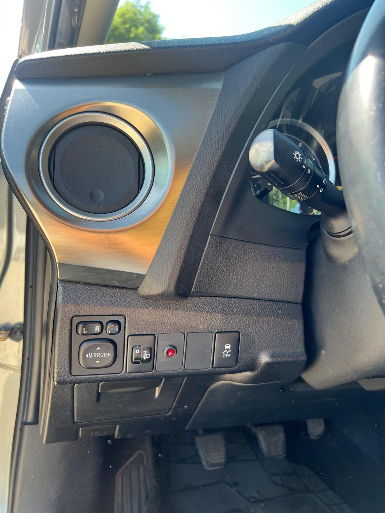 Toyota Auris 1.3 Active KM ORIGINALI PERMUTE RATE GARANZIA