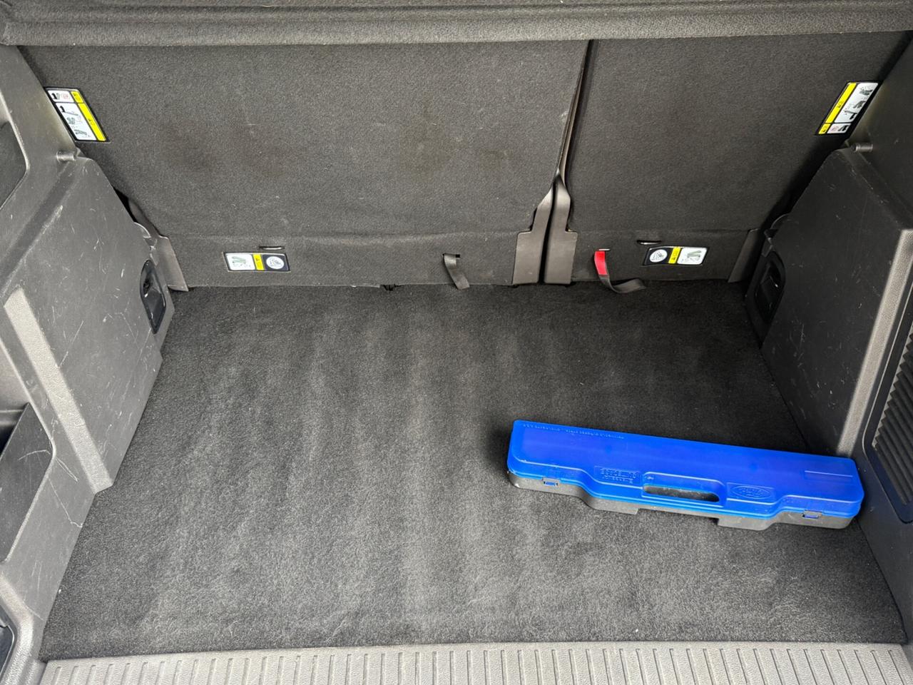 Ford Tourneo Courier 1.0 b.|NEOPATENTATI