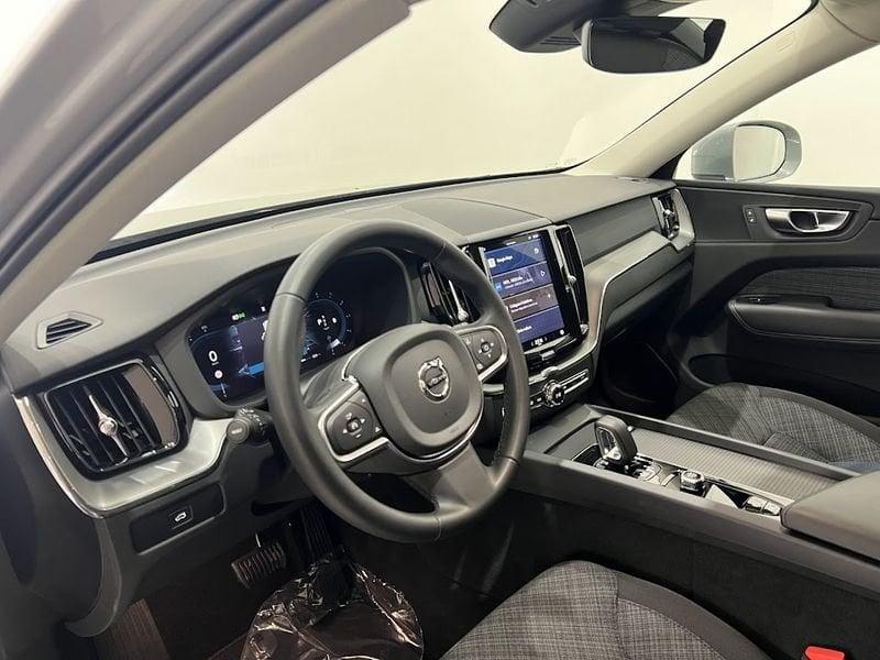Volvo XC60 XC60 B4 (d) AWD automatico Core
