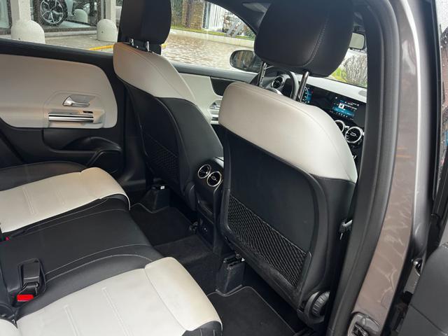 MERCEDES-BENZ GLA 200 Automatic Premium