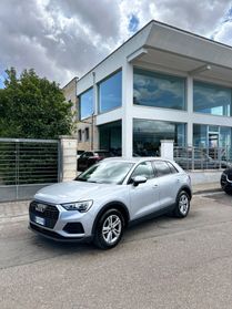 Audi Q3 35 TDI quattro S tronic Business Advanced