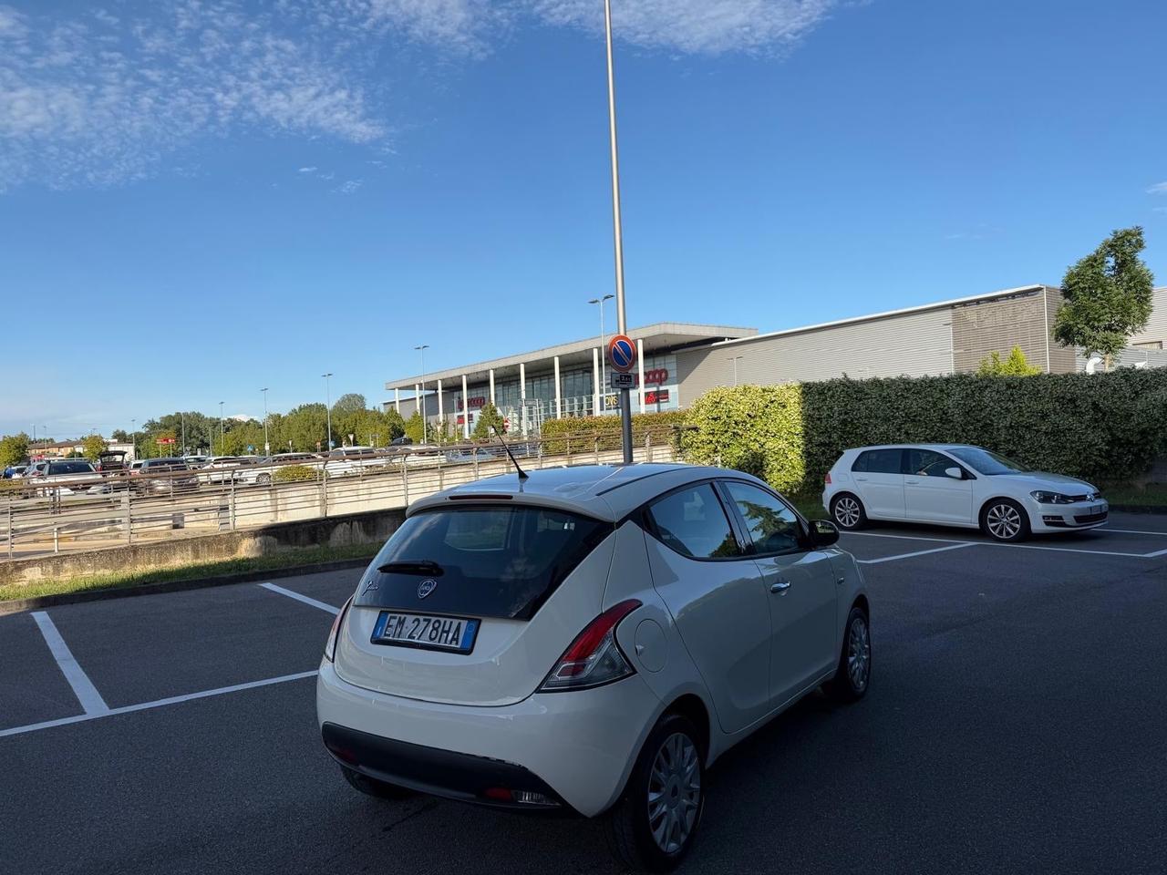 Lancia Ypsilon 1.3 MJT 16V 95 CV 5 porte S&S Platinum