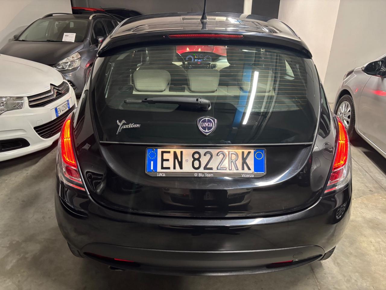Lancia Ypsilon 1.2 BENZINA OK NEOPATENTATI
