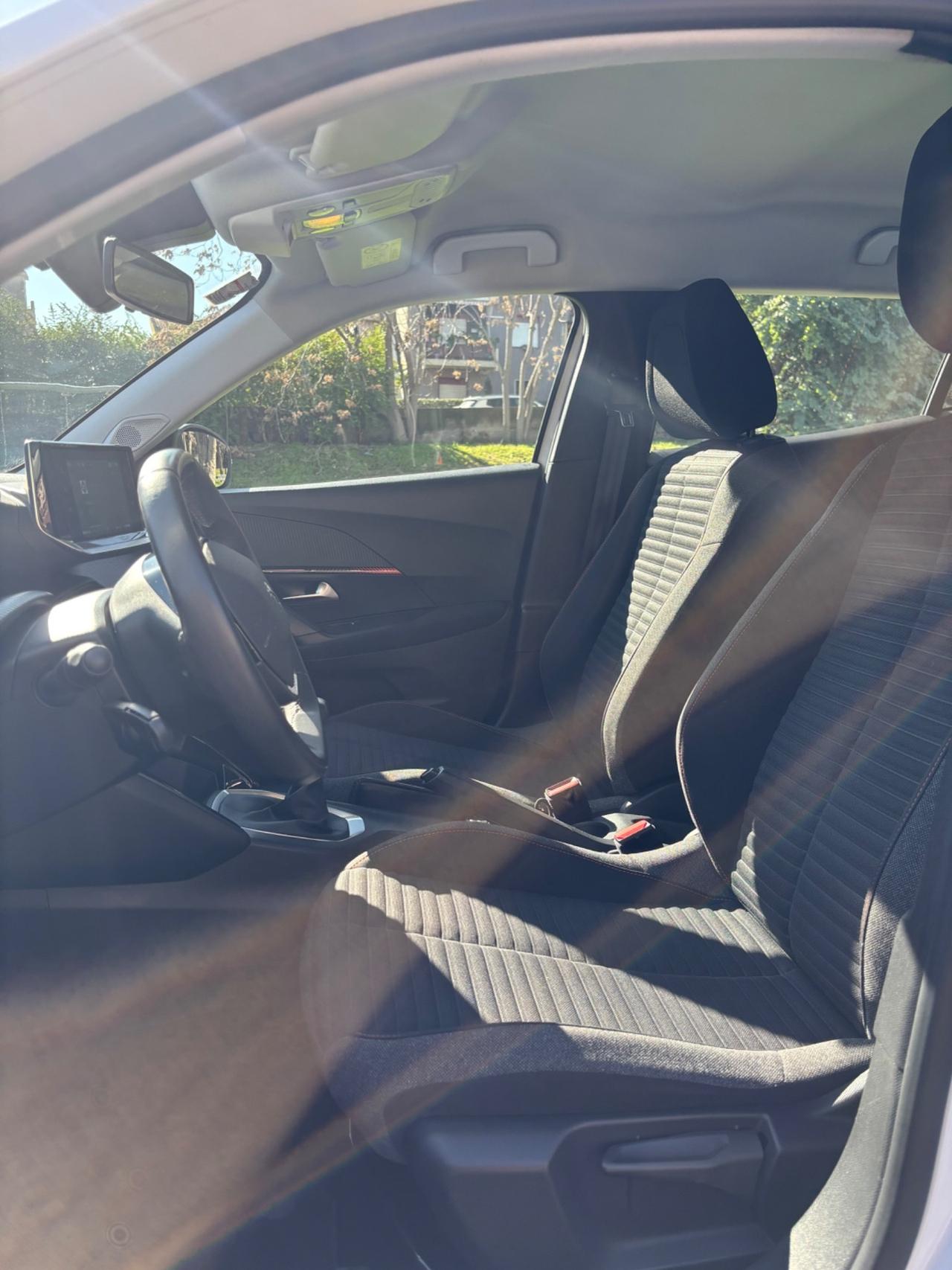 Peugeot 2008 BlueHDi 110 2022