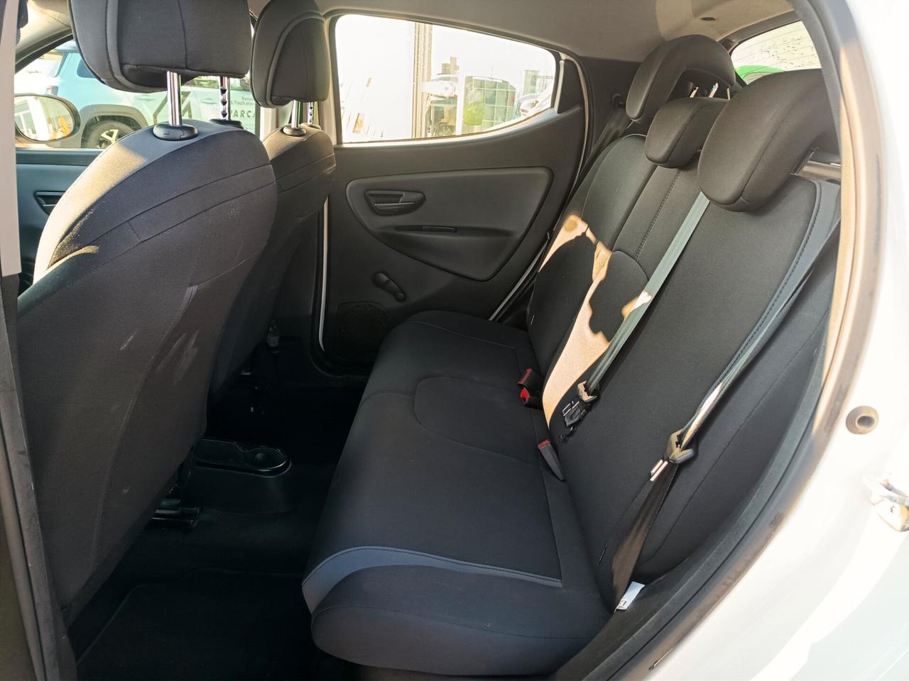 Lancia Ypsilon 1.2 69 CV 5 porte GPL Ecochic Gold