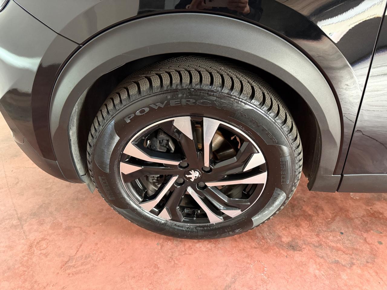 Peugeot 2008 BlueHDi 130 S&S EAT8 Allure Pack