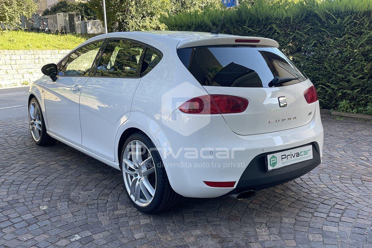 SEAT Leon 2.0 TSI Cupra R