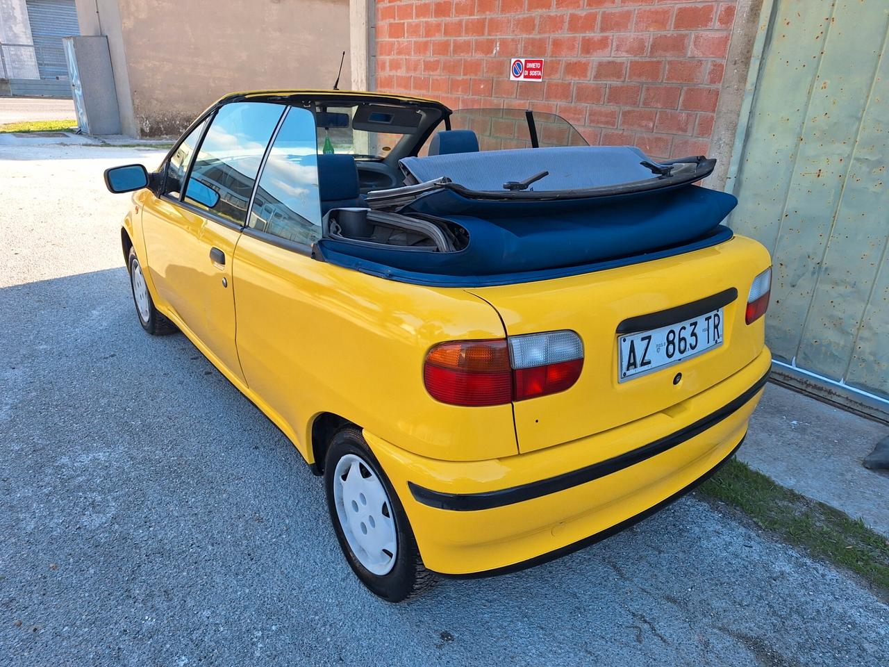 Fiat Punto 60 cat Cabrio UNICOPROPIETARIO NEOPATENTATI 88629KM