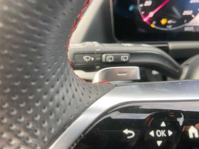 Mercedes-Benz GLA 180 d AMG Line Premium AuTo