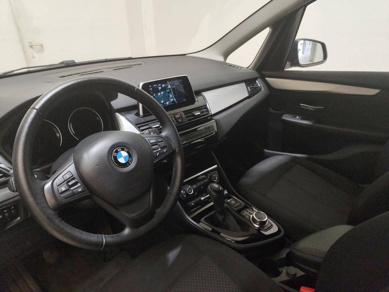 BMW Serie 2 218d Gran Tourer Business 5 Posti