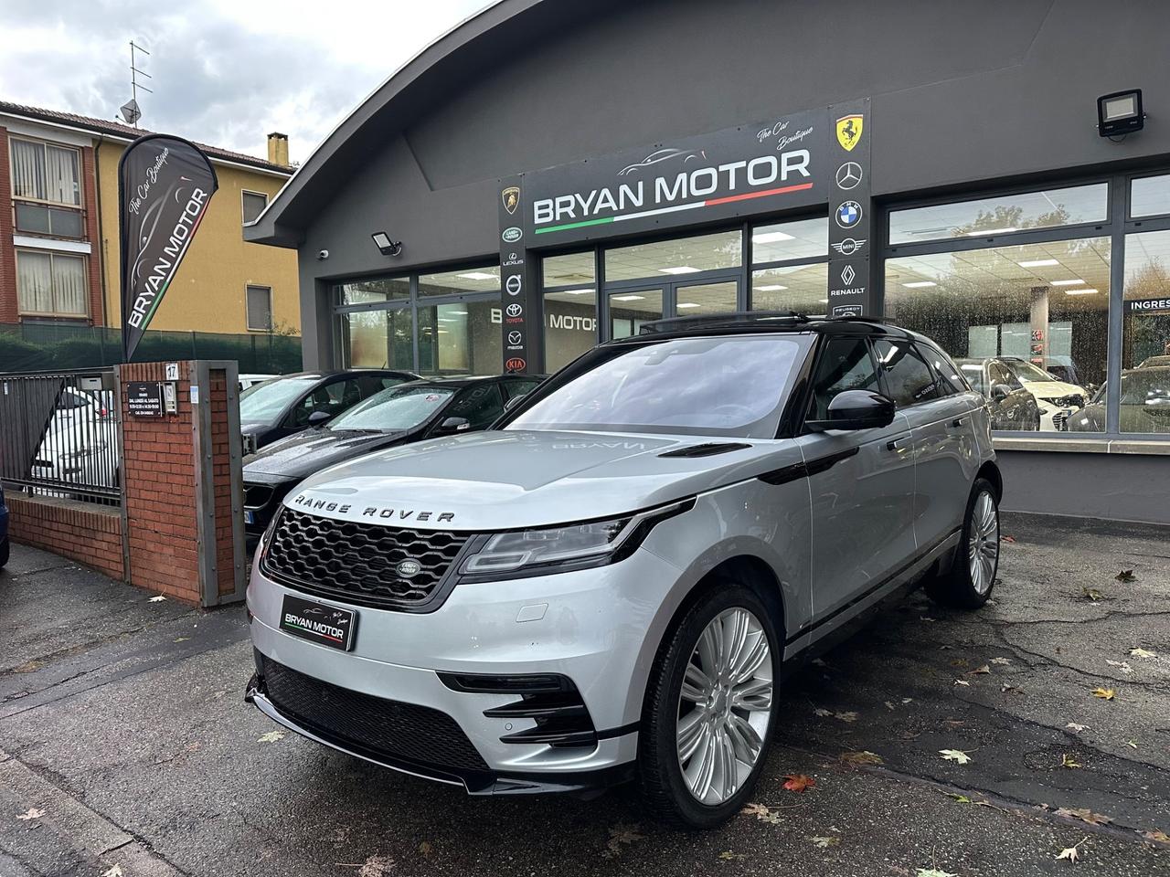 Land Rover Range Rover Velar Range Rover Velar 2.0D I4 240 CV R-Dynamic HSE