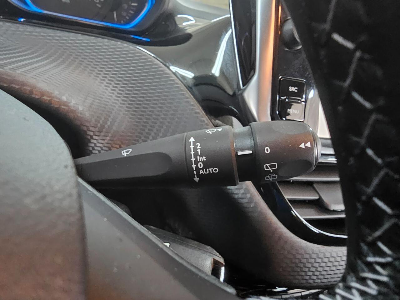 Peugeot 2008 BlueHDi 120 S&S Allure