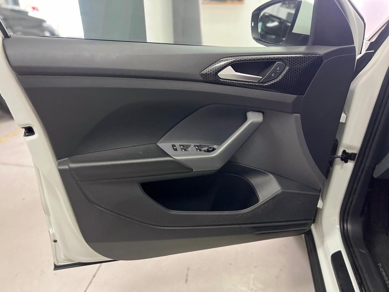 Volkswagen T-Cross 1.6 TDI DSG SCR Style BMT