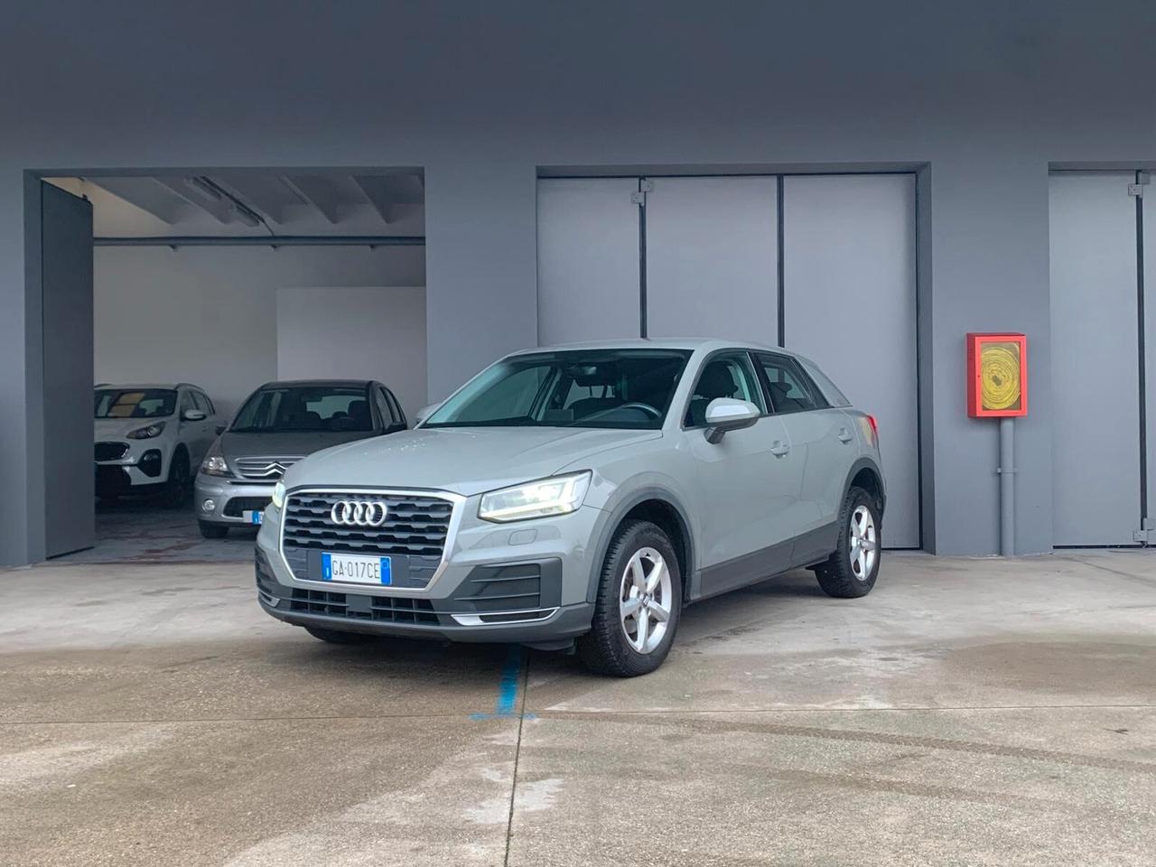 Audi Q2 30 TDI S tronic Business