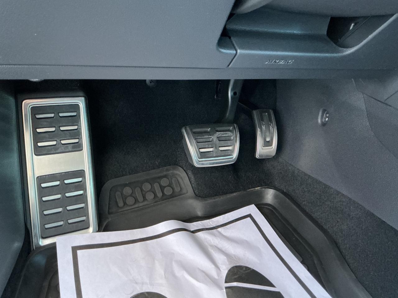 Volkswagen Golf R-Line 1.6 Diesel Cambio Automatico
