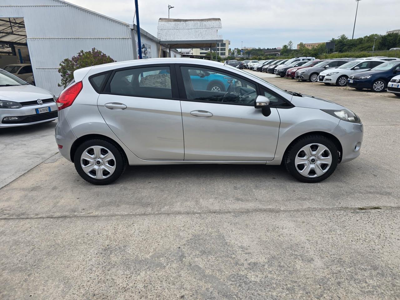 Ford Fiesta 1.4 5 porte Bz.- GPL Titanium