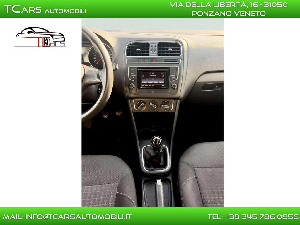 VOLKSWAGEN POLO 1.2 BENZINA - UNIPRO - NEOPATENTATI
