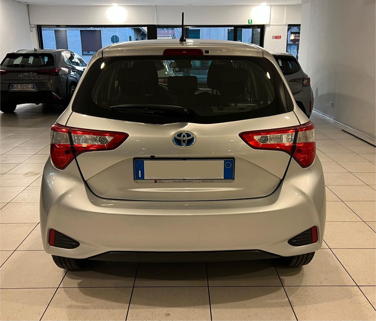 Toyota Yaris 1.5 Hybrid 5 porte Business - 2019