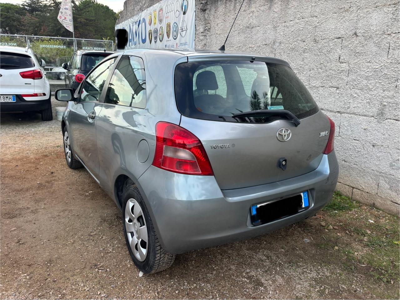 Toyota Yaris 1.0 3 porte