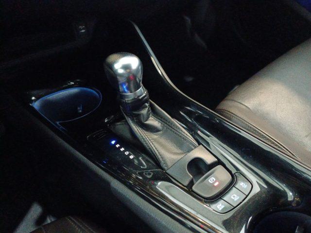 TOYOTA C-HR 1.8 Hybrid E-CVT Lounge