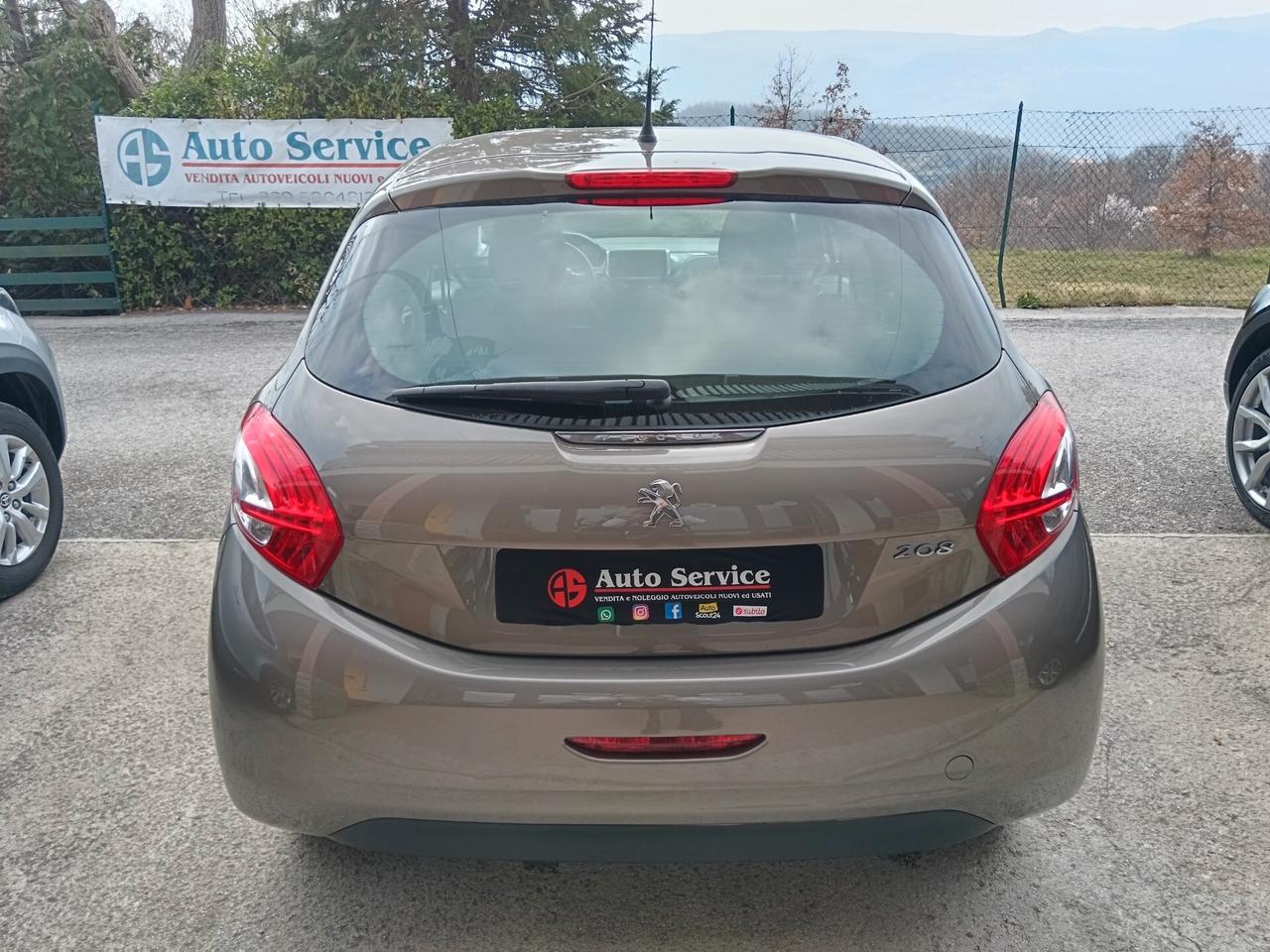 Peugeot 208 1.4 HDi 68CV 5P NEOPATENTATI