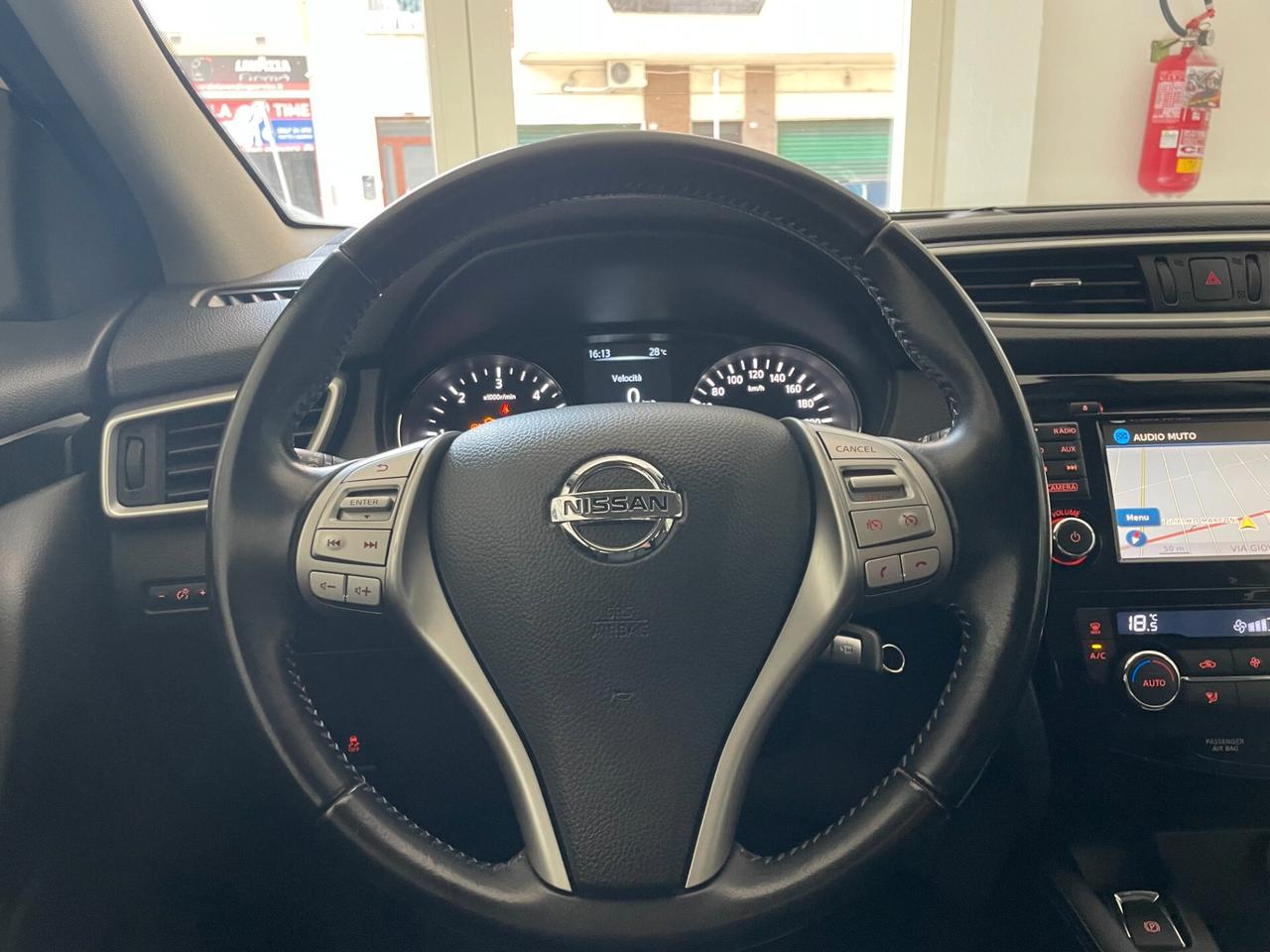 Nissan Qashqai / 1.5 cc 110cv / Diesel