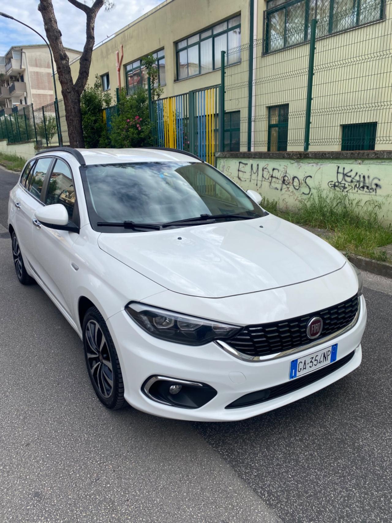 Fiat Tipo 1.6 Multijet Anno 2020 Full Led Navi