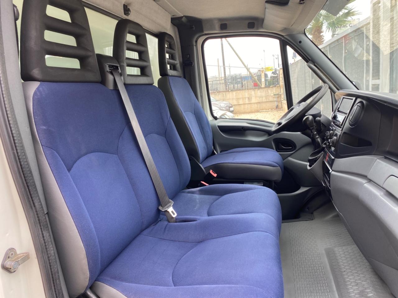 Iveco Daily 35C18 Patente B Gemelatto Sponda