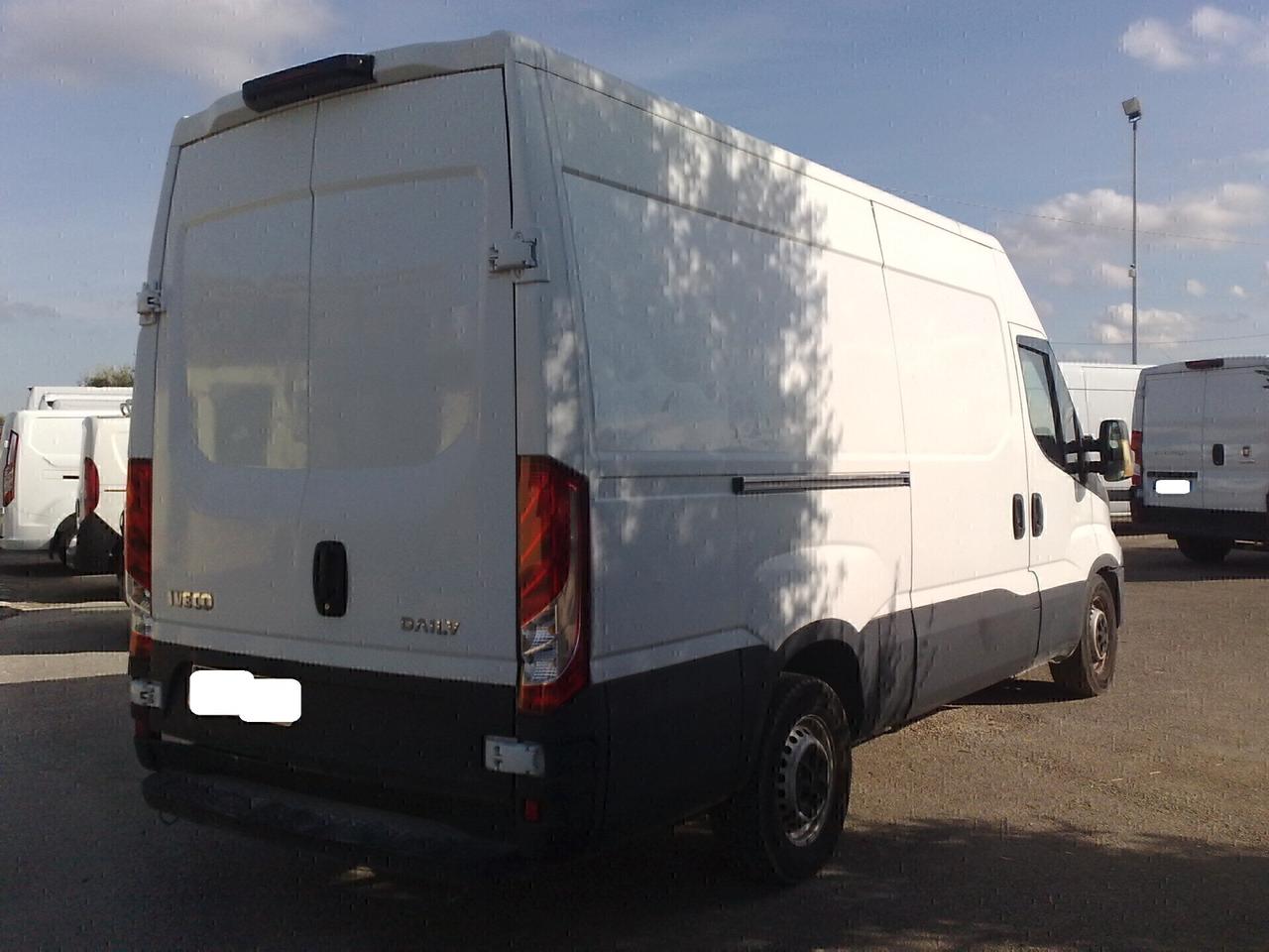 Iveco Daily 35s15 2.3hpt Furgone - 2015